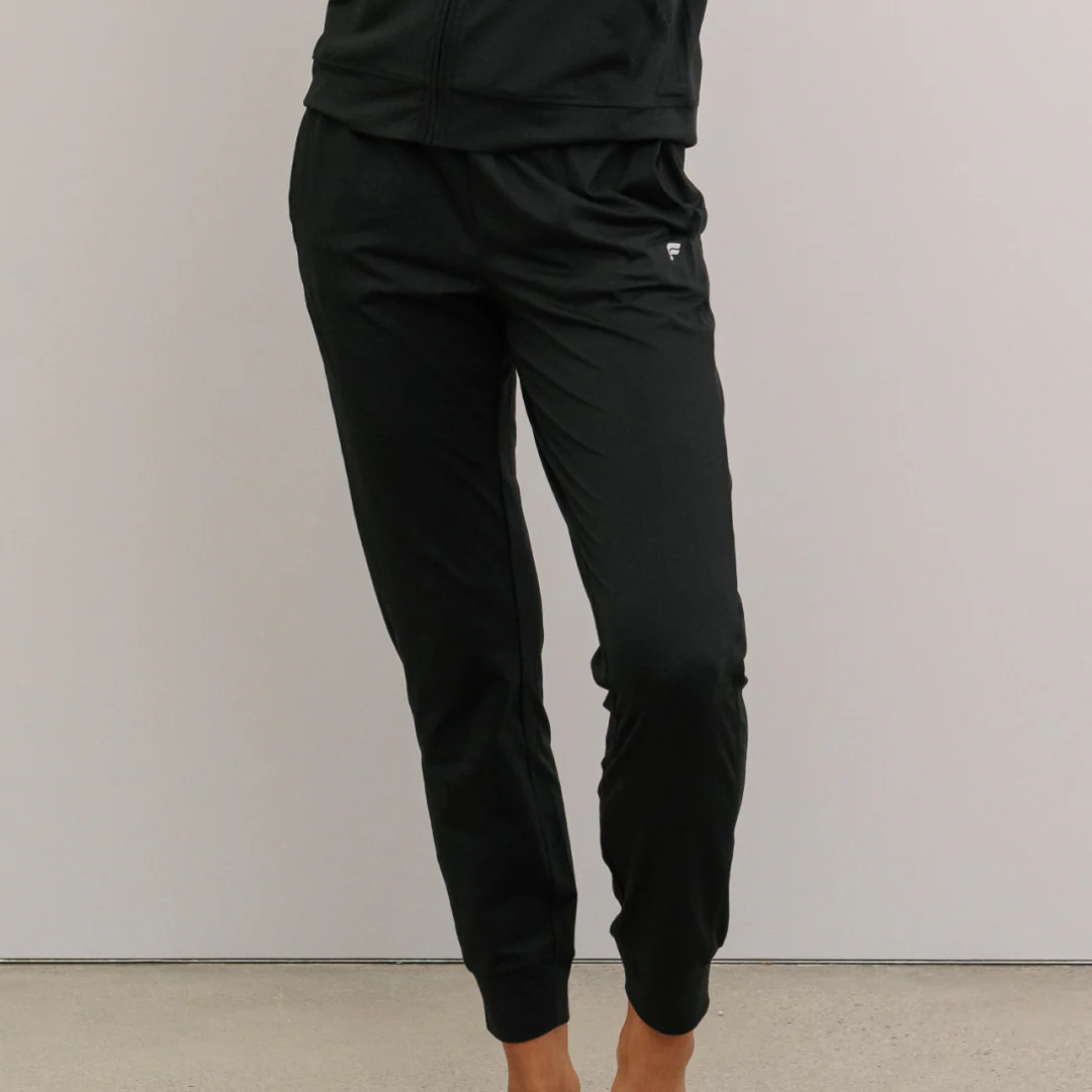 Circadia x Fabletics Women's Cloud Jersey Jogger - Image 6